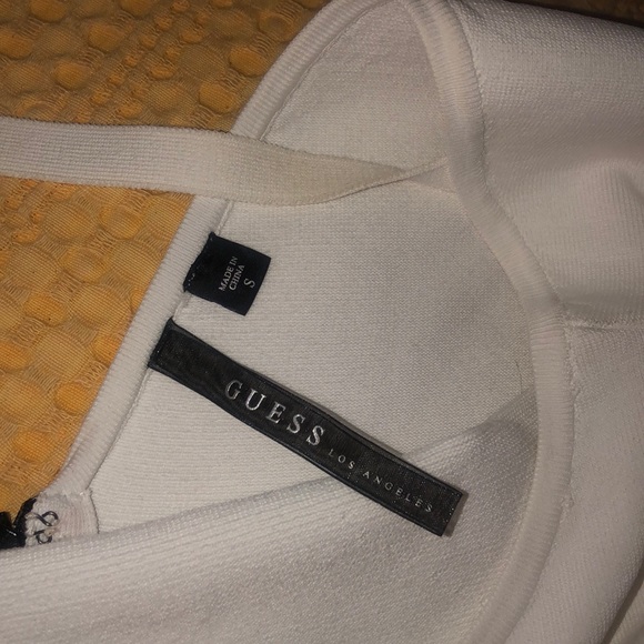 Black and white striped half sleeve mini dress - Picture 4 of 4